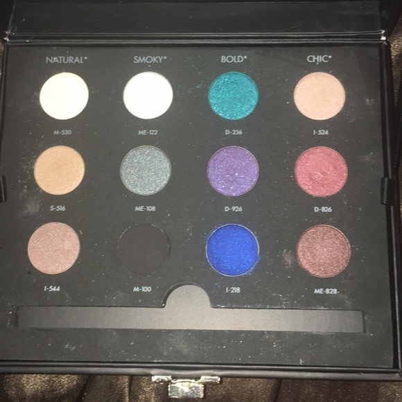 Makeup Forever Eyeshadow Case - Picture 3 of 4